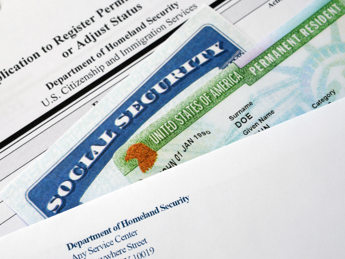 How an Immigration Lawyer Can Help With Your Green Card Application